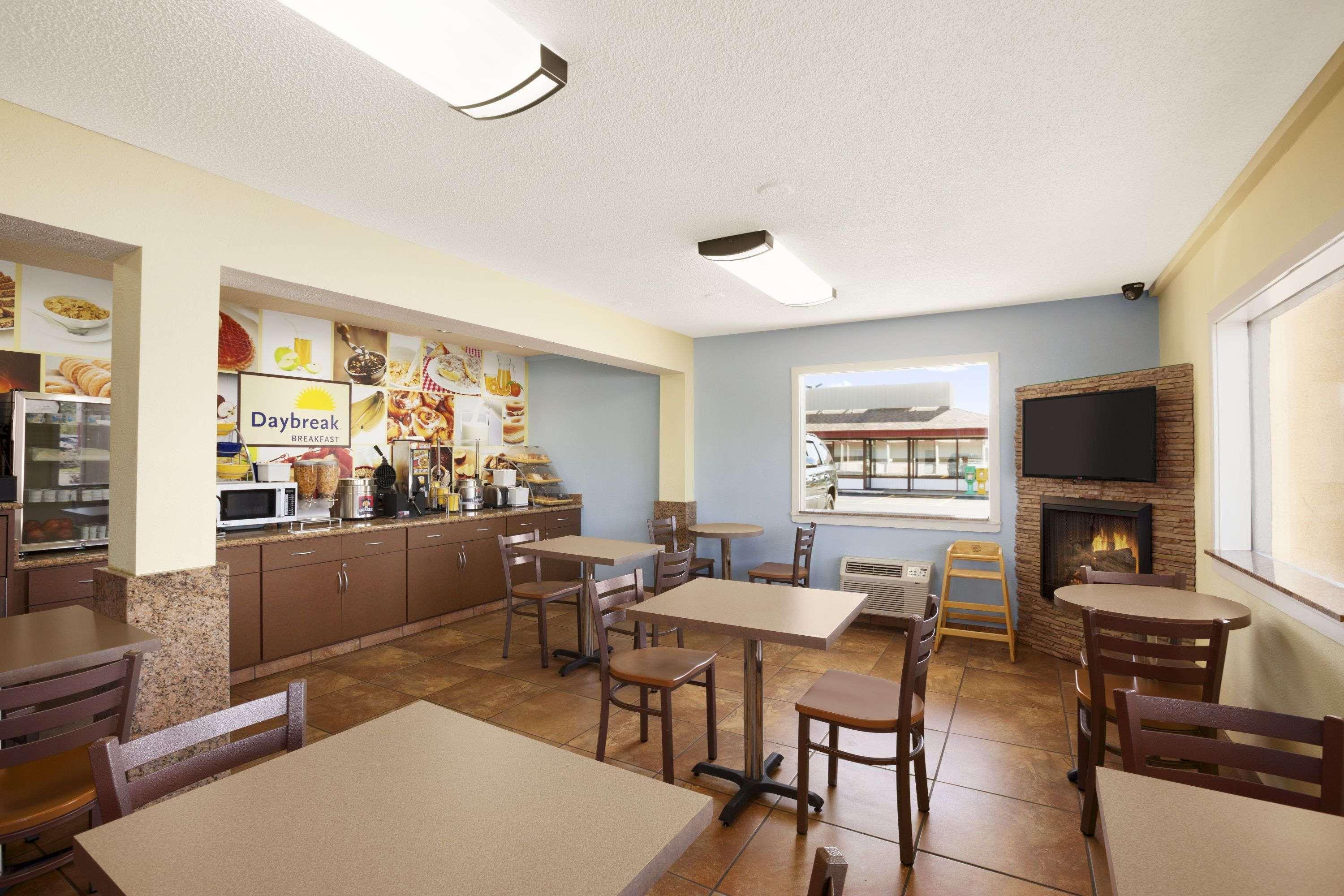 Days Inn By Wyndham Champaign/Urbana Luaran gambar
