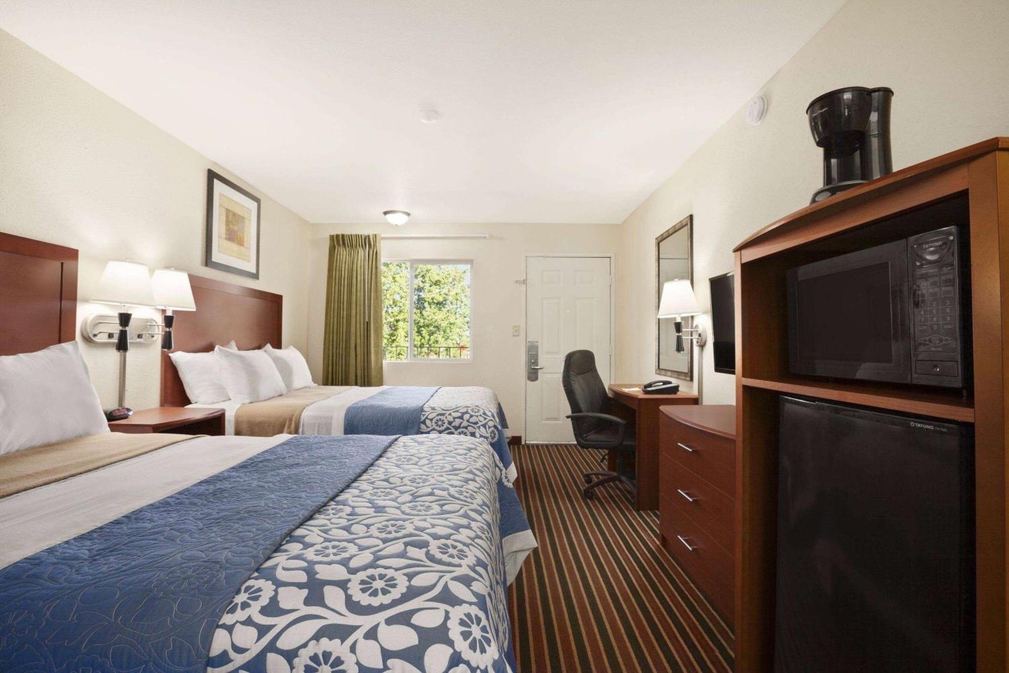 Days Inn By Wyndham Champaign/Urbana Luaran gambar
