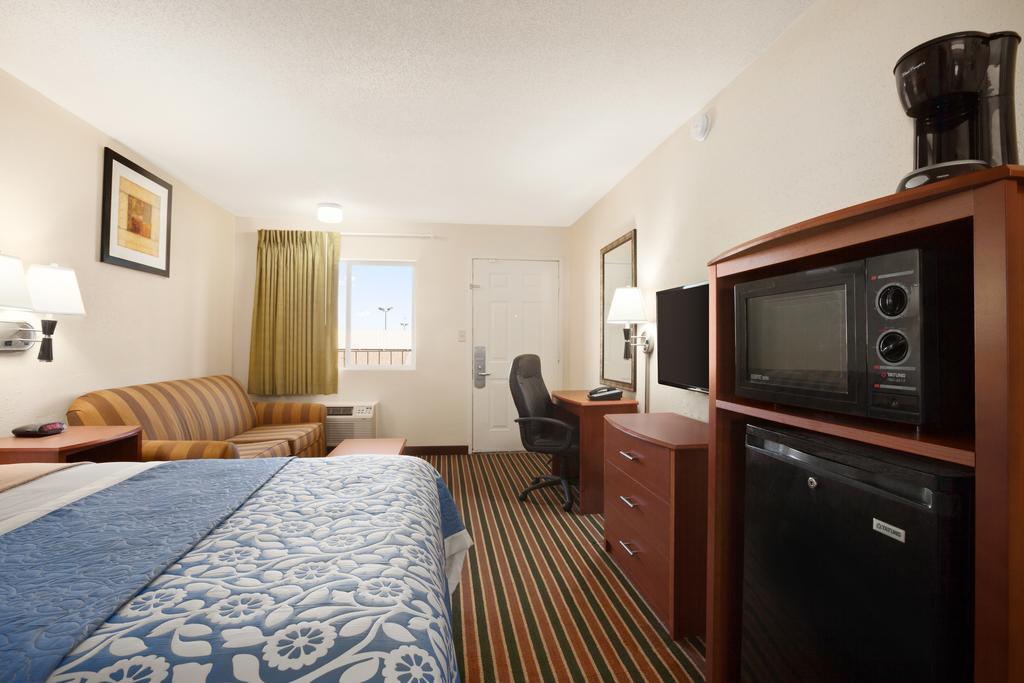Days Inn By Wyndham Champaign/Urbana Luaran gambar