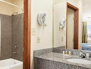 Days Inn By Wyndham Champaign/Urbana Luaran gambar